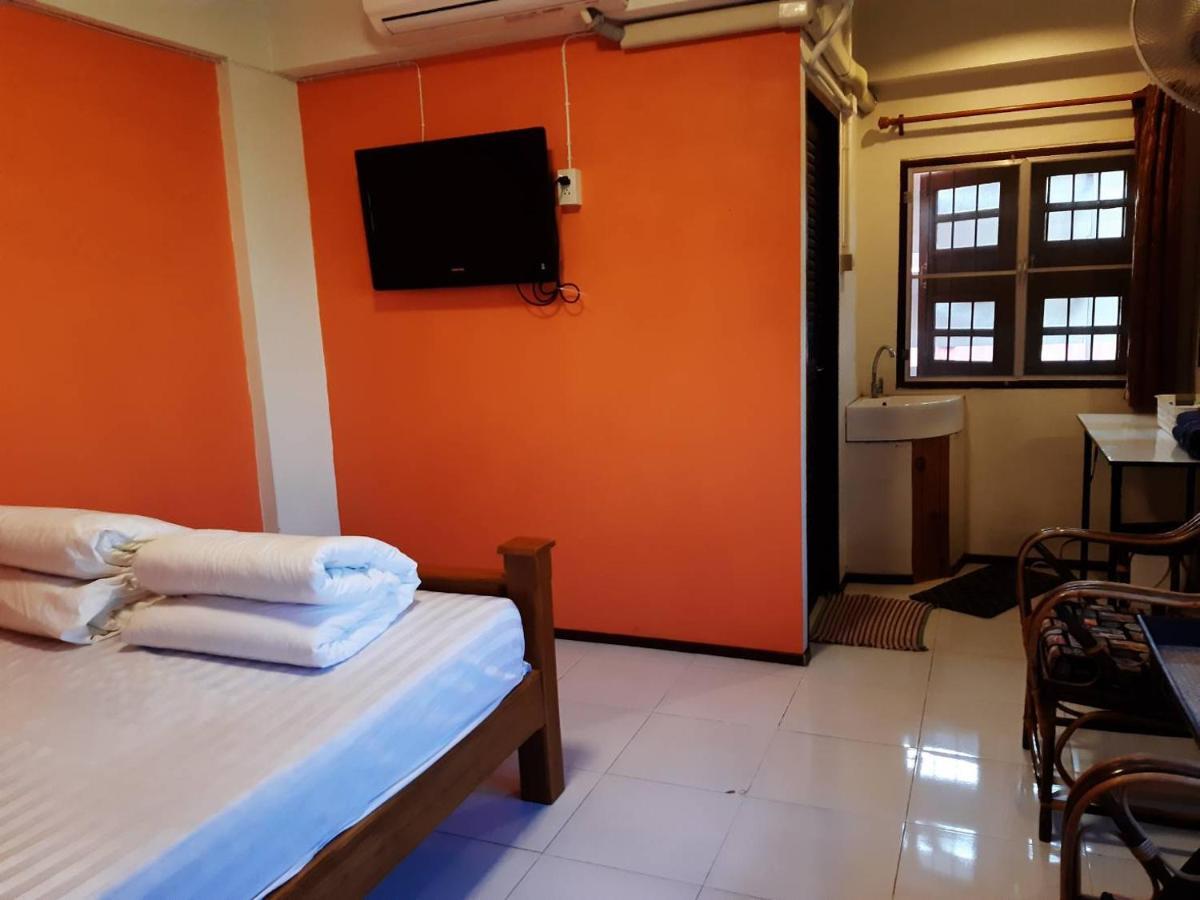 The Corner Inn Chiang Mai Exterior photo
