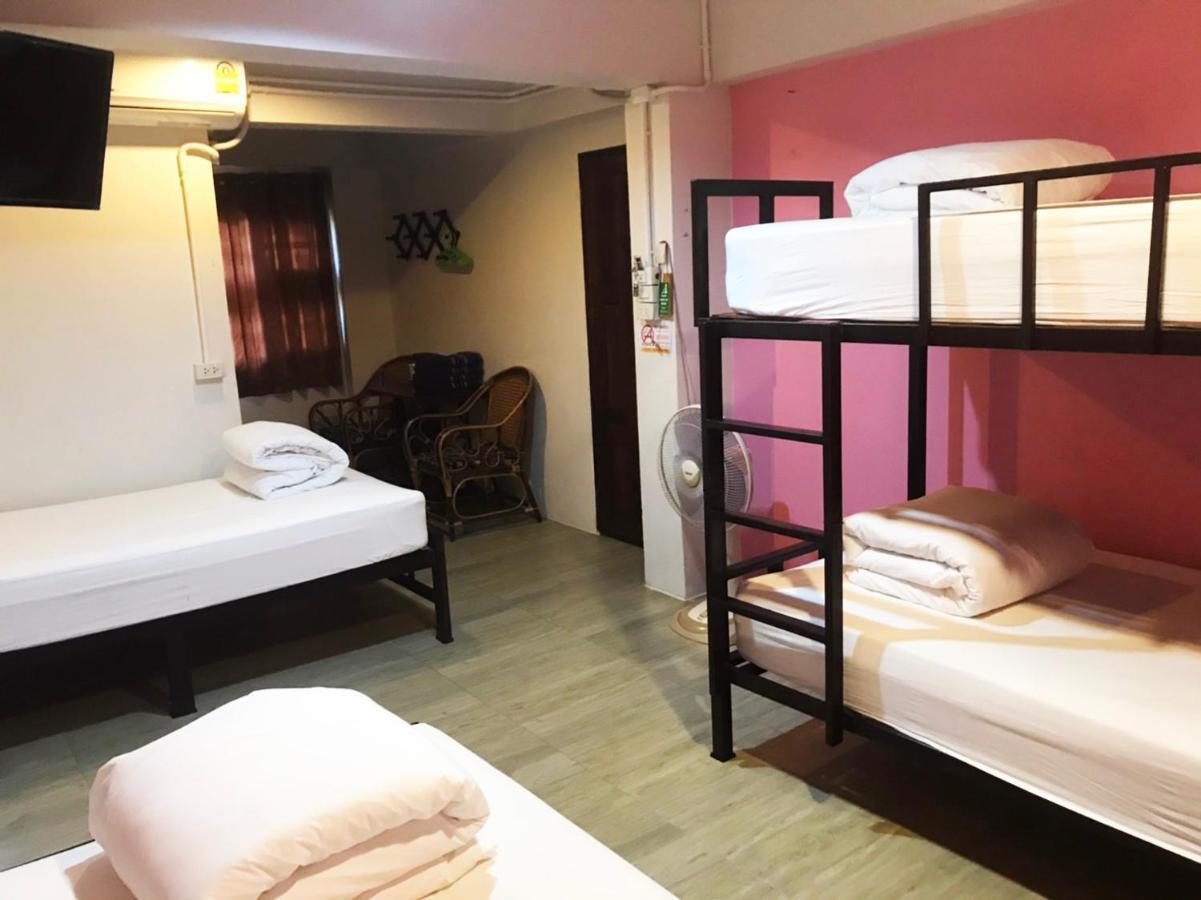 The Corner Inn Chiang Mai Exterior photo