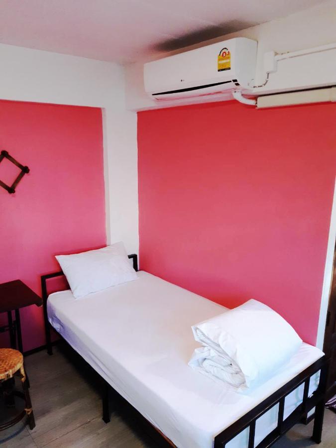 The Corner Inn Chiang Mai Exterior photo